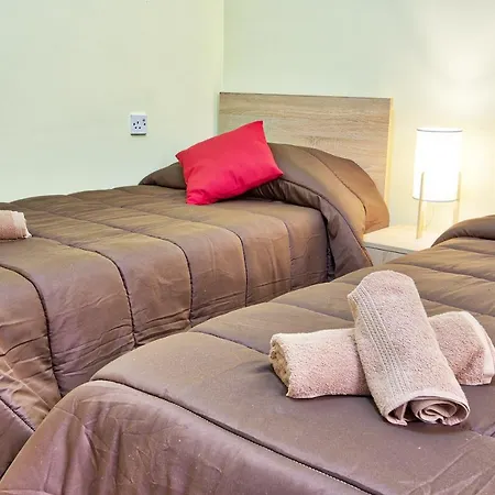 119/4 - Sea View - 3 Bedrooms *